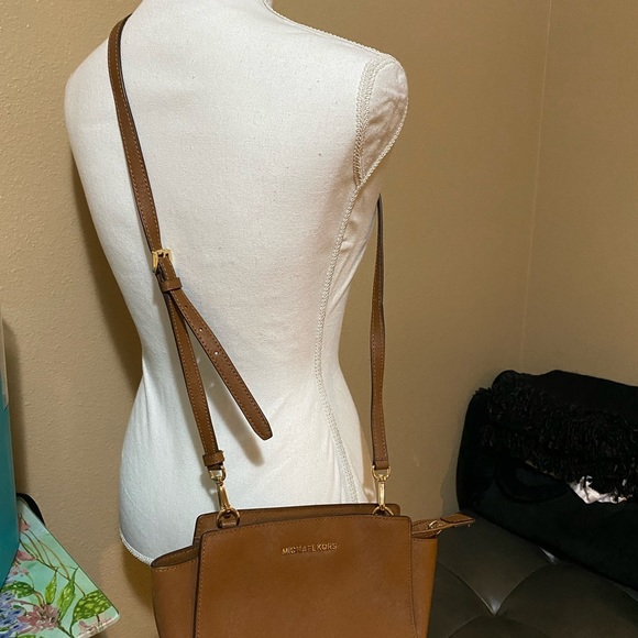 Michael Kors brown Crossbody Purse - Picture 6 of 6